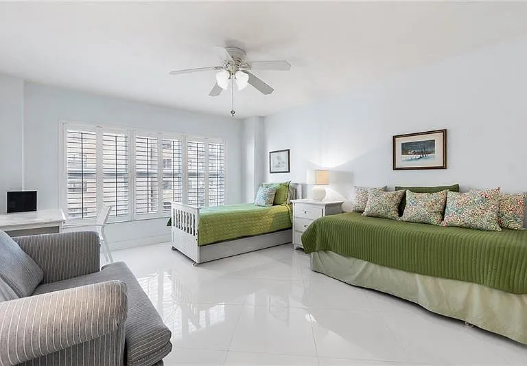 3850 Galt Ocean Dr #405 — Photo 15