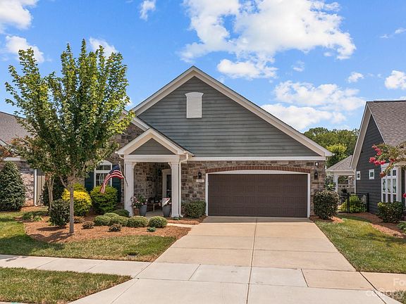 3rd image of 110 Wellspring Way