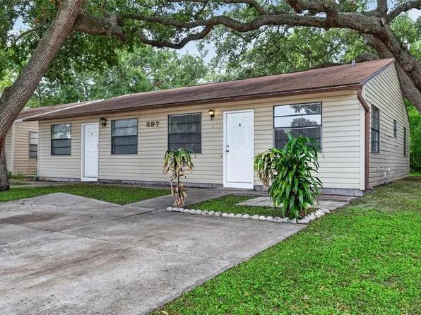 397 2nd St SW, Largo, FL 33770
