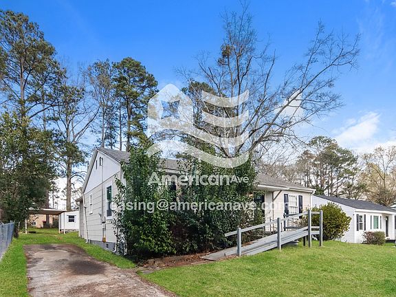 1627220_002_front_view_2.jpg