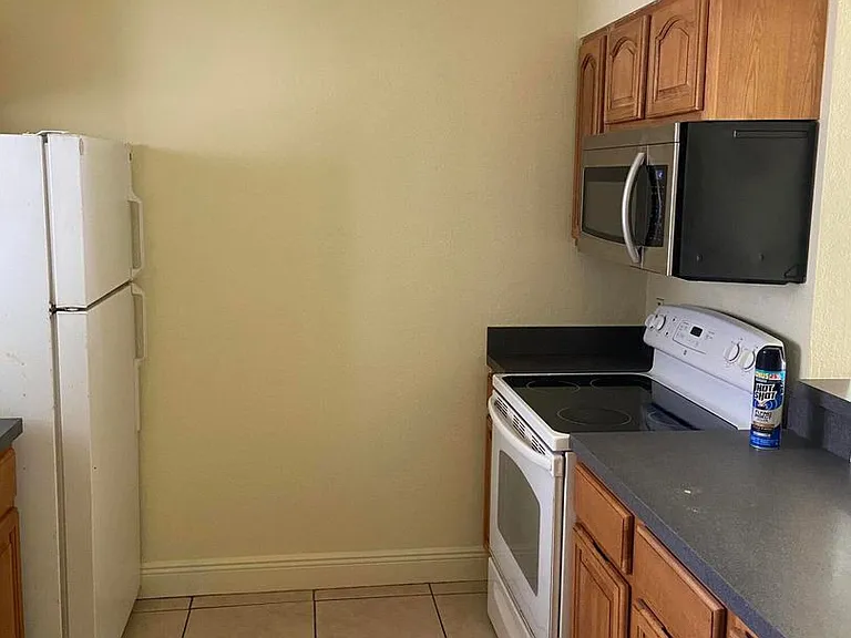 900 S Peninsula Dr #214 — Photo 13