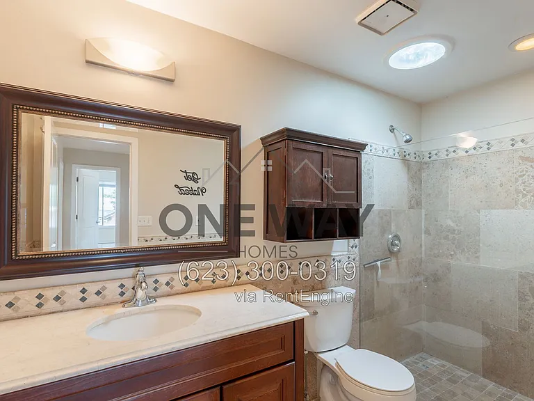 1325 W Lobo Ave — Photo 32