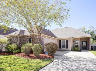 2212 Spring Pointe Dr, Baton Rouge, LA 70810
