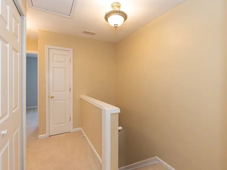 4254 Vienna Crest Dr — Photo 14