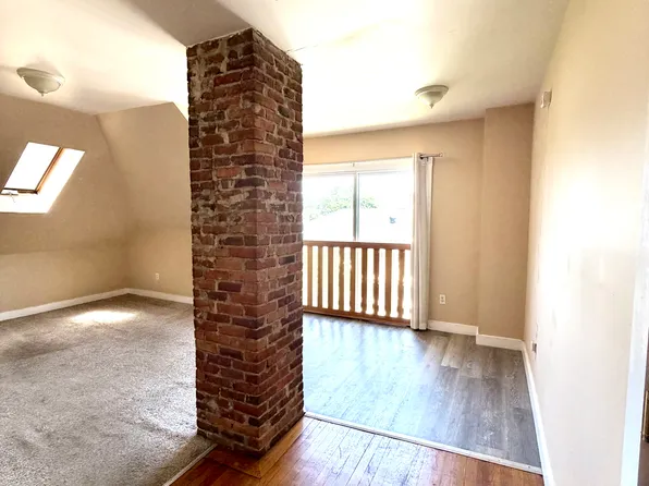 1-3 Sherman St #8, Portland, ME 04101