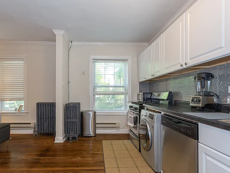 2151 N Fremont St #N2 — Photo 4