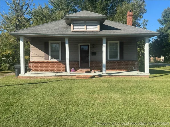 100 W C St, Erwin, NC 28339