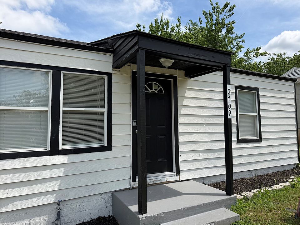 1st image of 2709 Hanger Ave