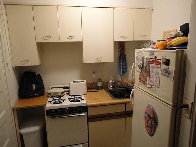 1st image of 520 W Cornelia Ave #514204