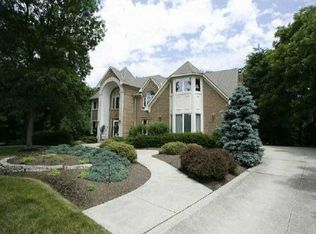 8540 Pennington Ct, Powell, OH 43065