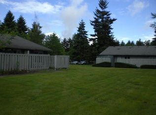 11112 SE 223rd St APT C, Kent, WA 98031