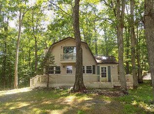 164 Circle Ct, East Stroudsburg, PA 18302