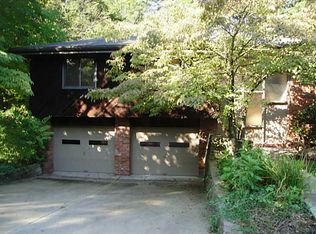 214 Silver Oak Dr, Pittsburgh, PA 15220