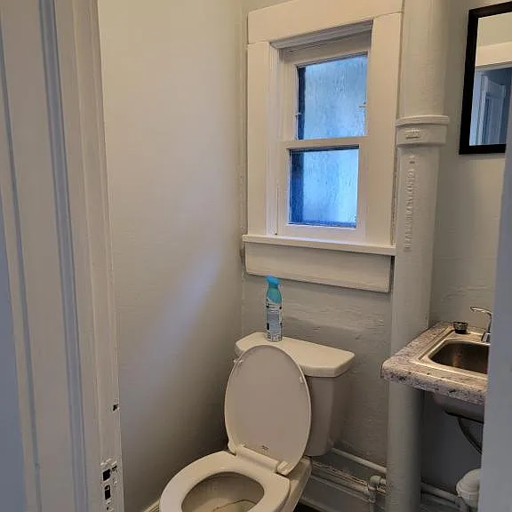 117 2nd St N #2 — Photo 8