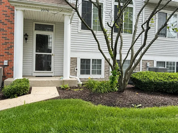 2276 Dawson Ln, Algonquin, IL 60102