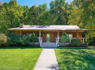 15060 Van Syckle Ct, Gregory, MI 48137