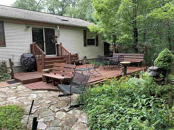 3rd image of N7130 Cozy Oaks Cir