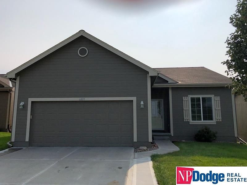 1st image of 6803 N 142nd St