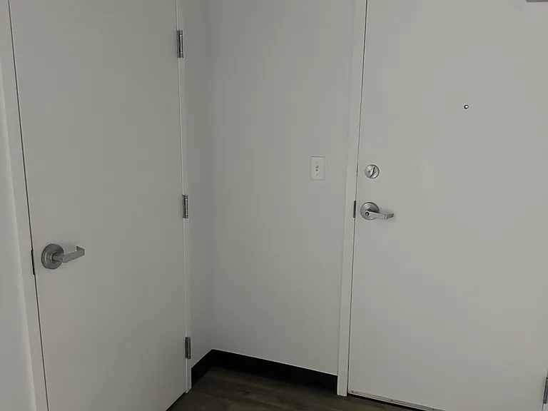 22 Park St #16 — Photo 4