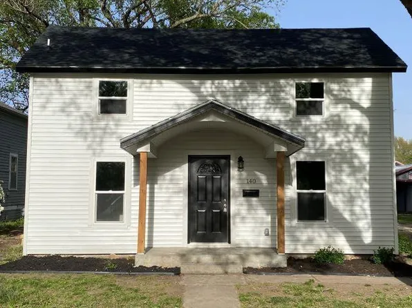 140 N Cedar St, Marion, KS 66861