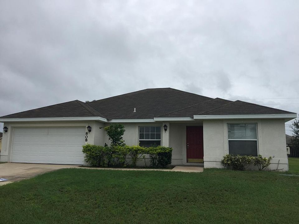1st image of 808 SW Juliet Ave