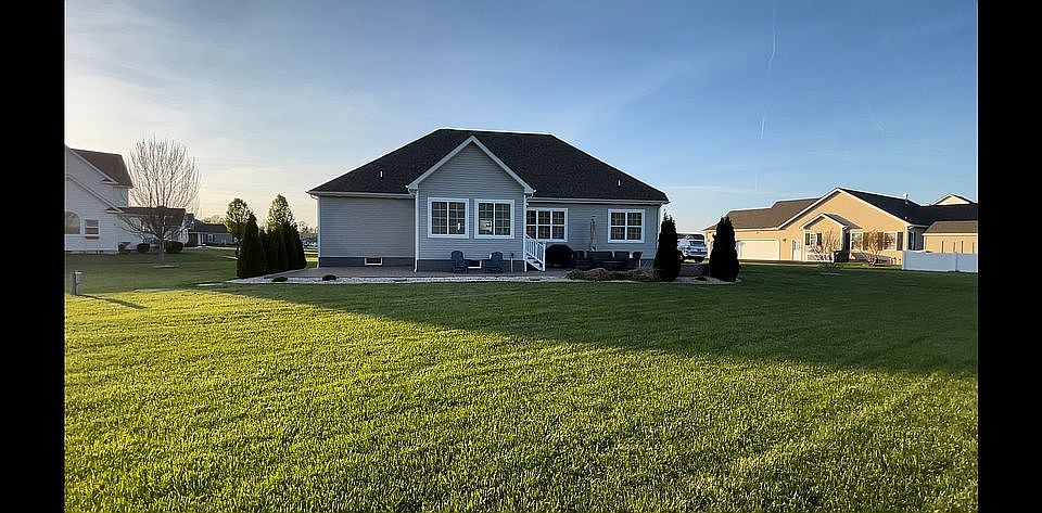 1st image of 16539 Sweetwater Dr