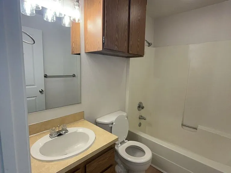 Viking Suites — Photo 5