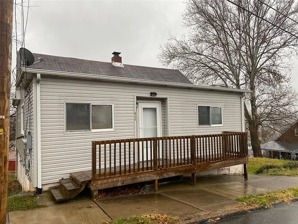 622 Giffin Ave photo 1