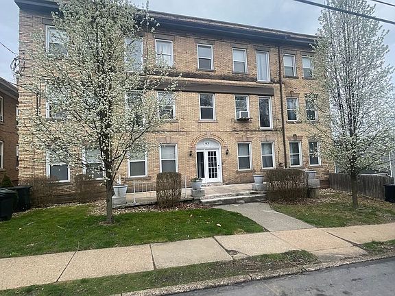2nd image of 65 N Linwood Ave APT 6