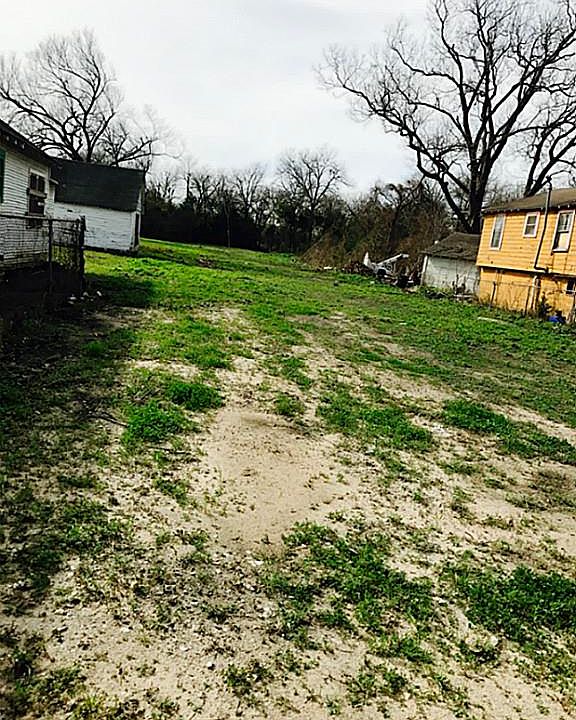 1st image of 7509 Lockwood Dr