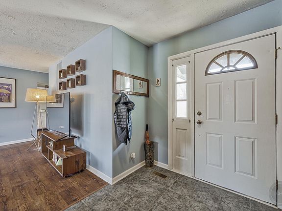 5th image of 2370 N Crescent Ln