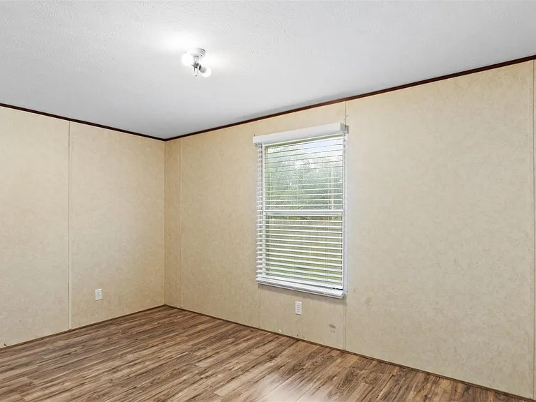 91 Maple Ln — Photo 6