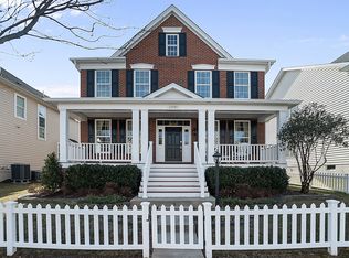 25170 Justice Dr, Chantilly, VA 20152