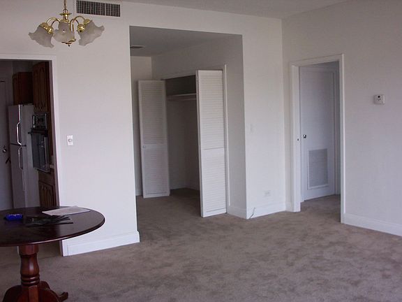 Living room/closet entry