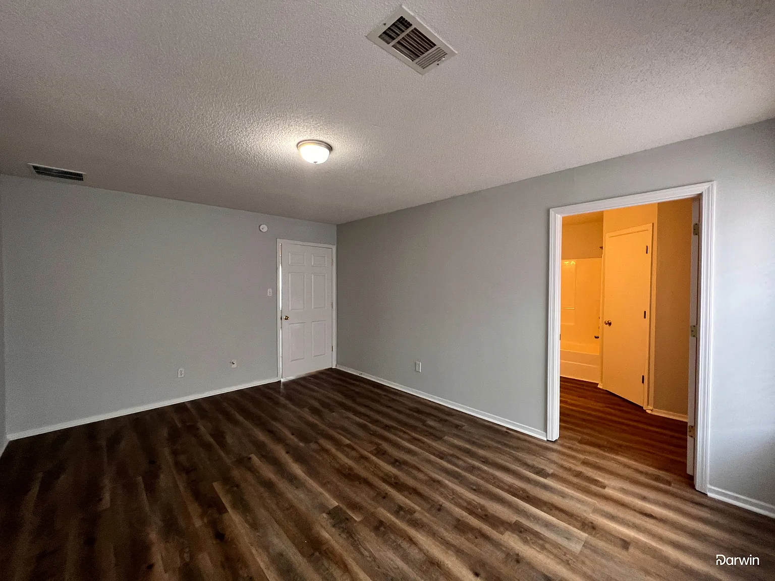 3 bed, 2.0 bath, 1362 sqft, $1,695 — Photo 4