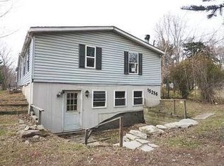 15236 McCaslin Lake Rd, Linden, MI 48451