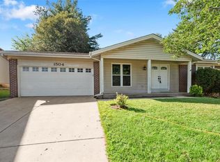 1504 Shadow Wood Dr, Saint Charles, MO