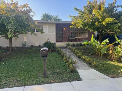 300 NE 122nd St, North Miami, FL, 33161