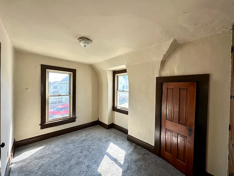 413 Bartram Ave — Photo 22