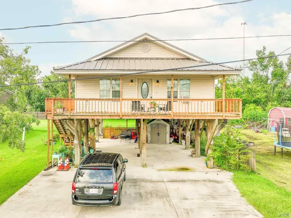 109 Napa St, Chauvin, LA 70344
