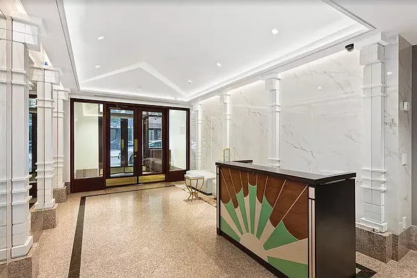 Rented by REAL New York | media 5