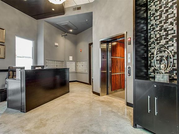 2nd image of 2950 McKinney Ave APT 225