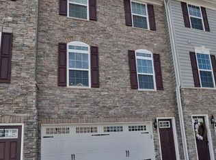137 Hornbeam Dr, Lake Frederick, VA 22630