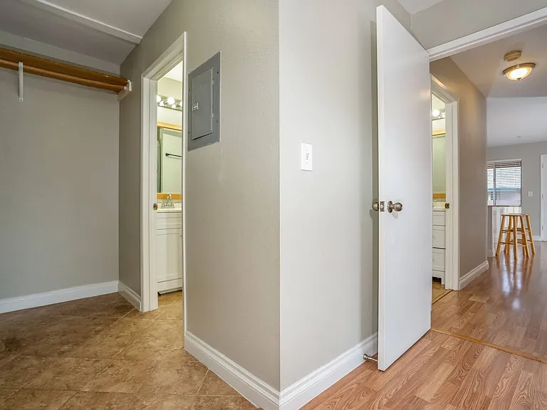 480 Kenolio Rd #11-206 — Photo 32