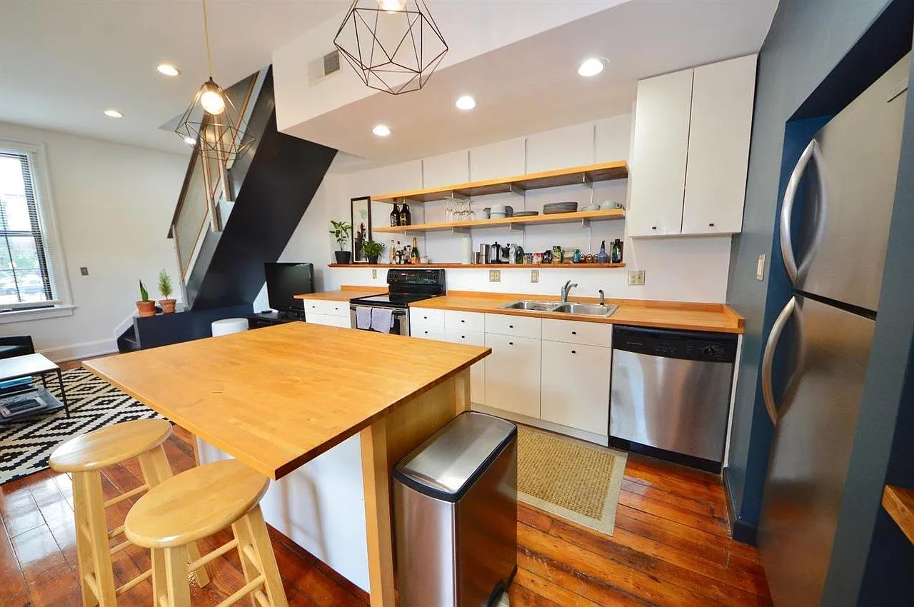1 bed, 1.5 bath, 800 sqft, $1,850 — Photo 4