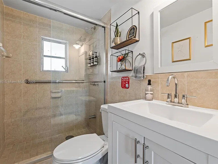 2453 SW 17th St #2453 — Photo 17
