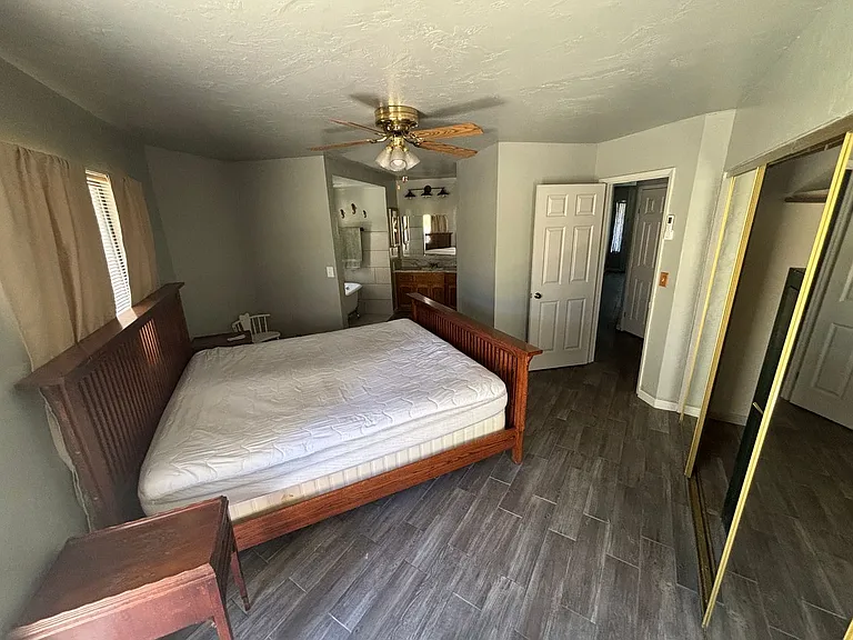 13633 Summit Valley Rd — Photo 28