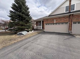 215 Cairnsmore Cir, Ottawa, ON K2J0G5