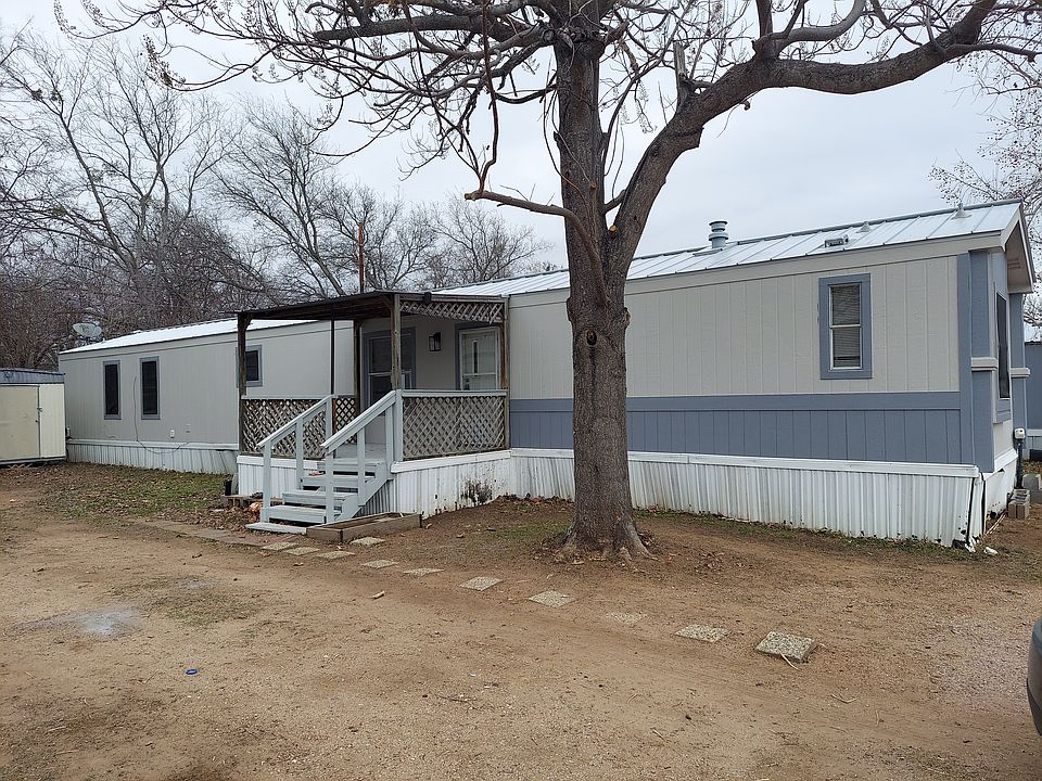 1st image of 913 Barrier Ln