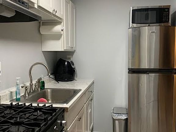 4th image of 251 State St APT 3A